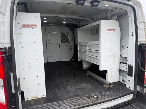 Used 2019 Ford Transit 150 130 Low Roof RWD image 28