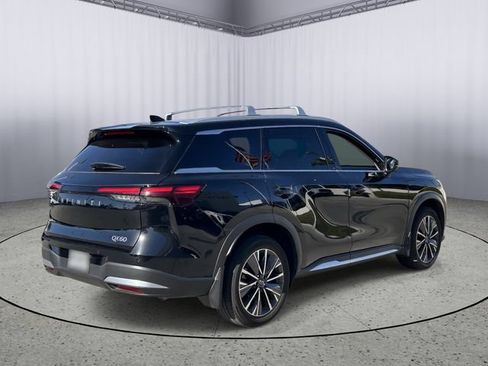 Used 2026 INFINITI QX60 Luxe w/ Cargo Package FWD image 9