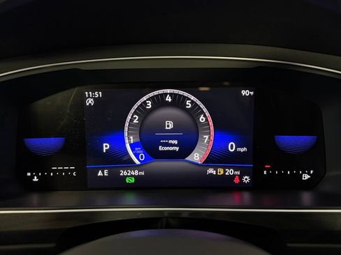 Used 2024 Volkswagen Tiguan SE FWD image 15