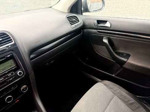 Used 2011 Volkswagen Jetta S image 13