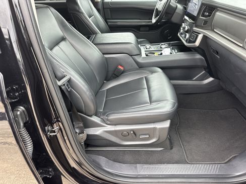 Used 2024 Ford Expedition Max XLT AWD/4WD image 14