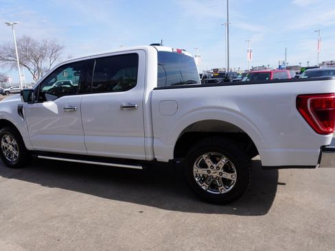 Certified 2022 Ford F150 XLT w/ Equipment Group 302A High image 4