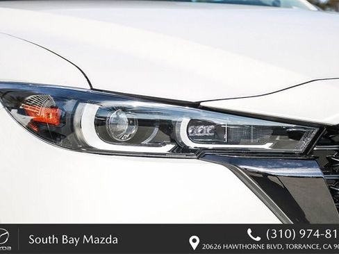 New 2025 MAZDA CX-5 Carbon Edition image 4