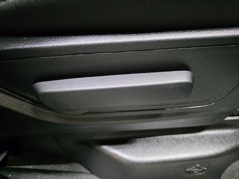 Used 2021 RAM 1500 Big Horn image 26