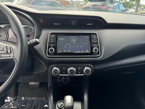 Used 2024 Nissan Kicks S w/ Interior Electronics Package FWD image 28