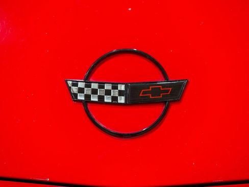 Used 1994 Chevrolet Corvette Coupe RWD image 21