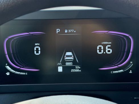 Used 2025 Kia Sportage LX image 40