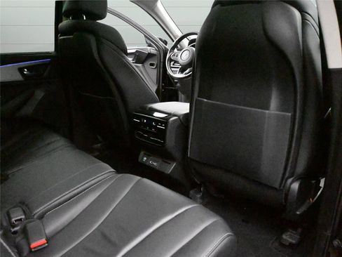 Certified 2023 Acura MDX SH-AWD w/Tech image 22