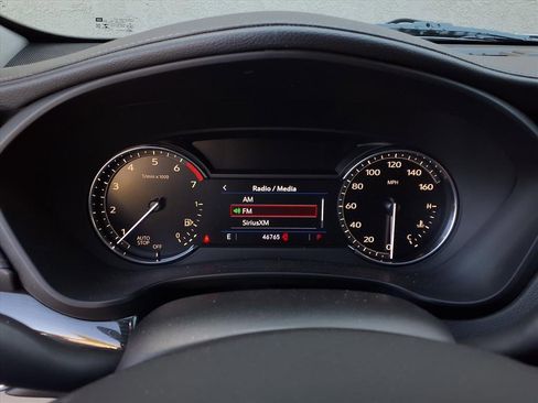 Used 2019 Cadillac XT4 Premium Luxury w/ Cold Weather Package image 13