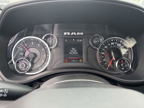 Certified 2025 RAM 1500 Tradesman w/ Night Edition AWD/4WD image 23