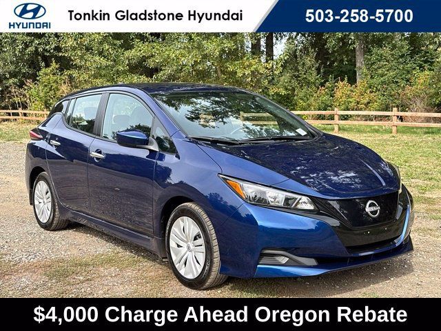 Used 2025 Nissan Leaf S FWD image 1