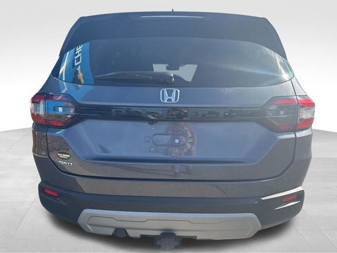 Used 2024 Honda Pilot EX-L image 6