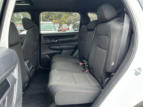 Used 2025 Honda CR-V Sport image 13