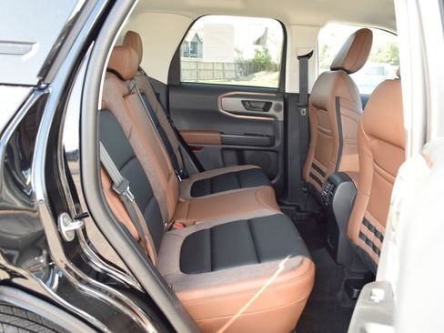 New 2026 Ford Bronco Sport Outer Banks w/ Outer Banks Tech Package+ AWD/4WD image 22