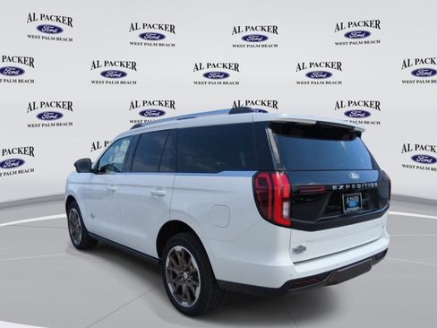 New 2027 Ford Expedition King Ranch AWD/4WD image 3