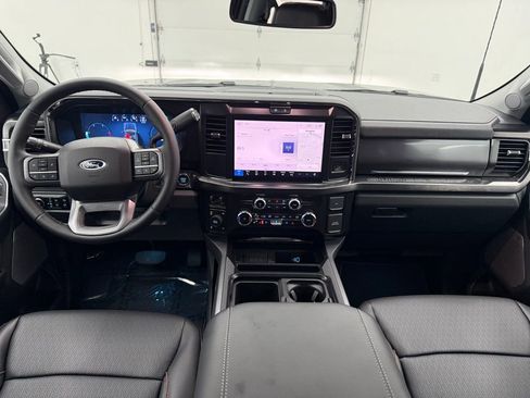 New 2026 Ford F250 Lariat w/ Chrome Package image 2