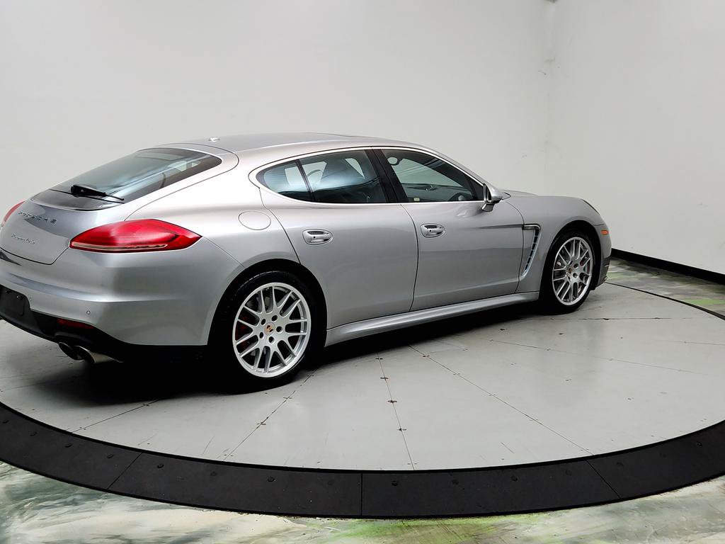 Used 2014 Porsche Panamera AWD/4WD image 5
