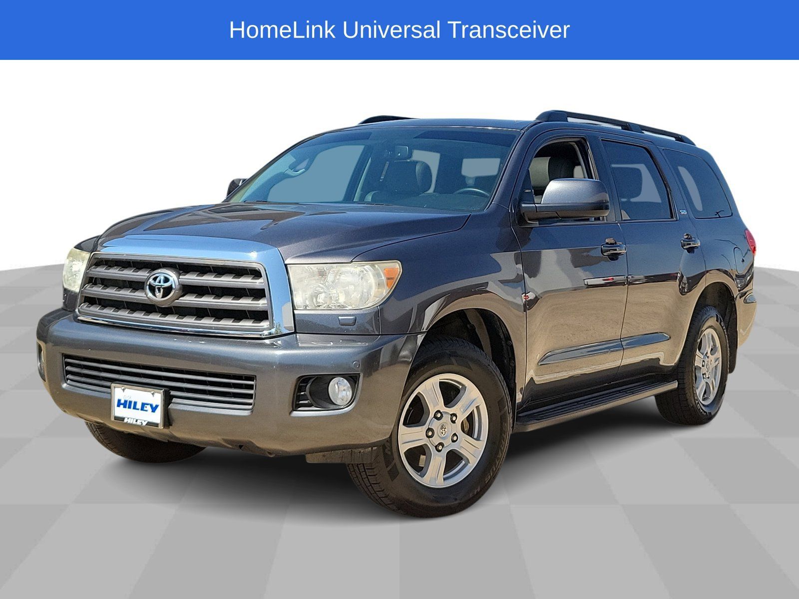 Used 2017 Toyota Sequoia SR5 w/ Premium Package RWD image 4