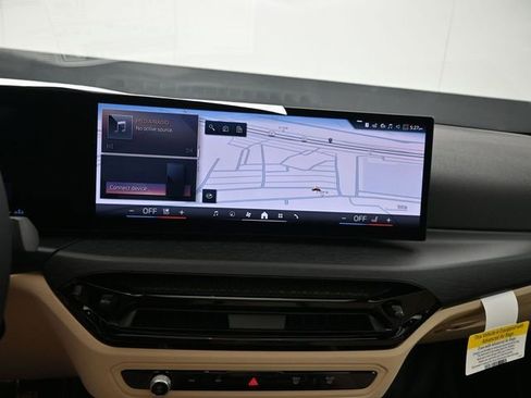 New 2026 BMW 330i Sedan w/ M Sport Package image 7