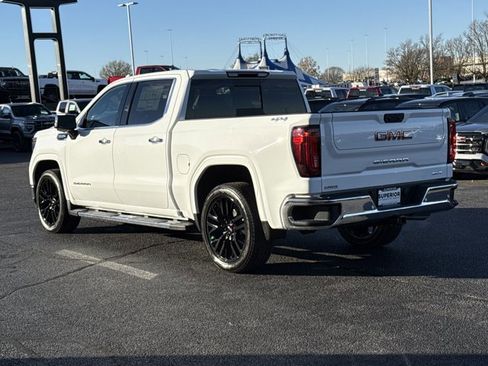 New 2026 GMC Sierra 1500 SLT w/ SLT Premium Plus Package image 12