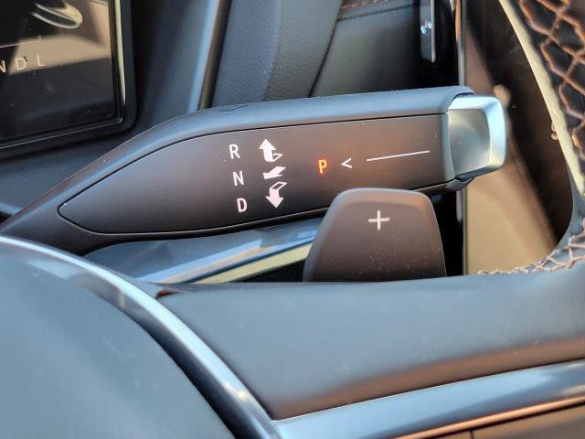New 2027 GMC Terrain AT4 w/ Convenience Package III AWD/4WD image 24