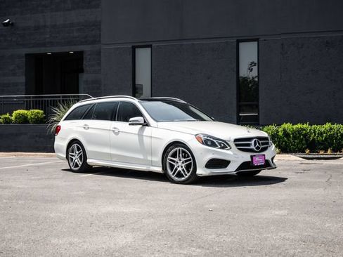 Used 2015 Mercedes-Benz E 350 4MATIC Wagon image 38
