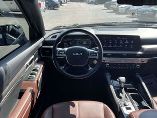 Used 2024 Kia Telluride EX w/ EX Captain's Chair Package FWD video 2