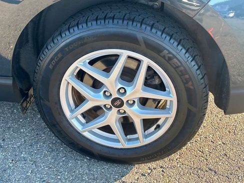 Certified 2024 Ford Edge SEL w/ Convenience Package AWD/4WD image 6