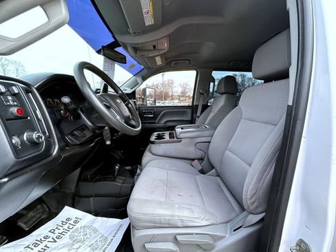 Used 2015 Chevrolet Silverado 2500 W/T w/ WT Convenience Package image 12