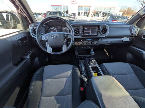 Certified 2023 Toyota Tacoma TRD Sport image 15