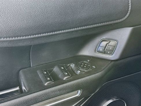 Used 2021 Ford Expedition XLT AWD/4WD image 24