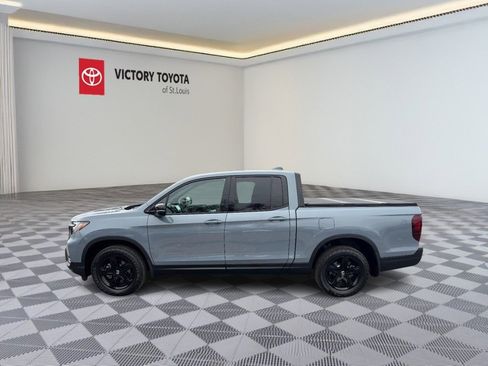Used 2023 Honda Ridgeline Black Edition image 10
