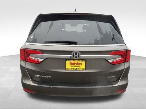 Used 2018 Honda Odyssey Elite image 9