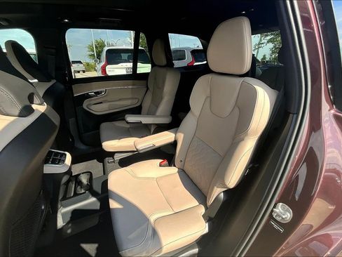 New 2026 Volvo XC90 B6 Plus w/ Protection Package Premier image 18