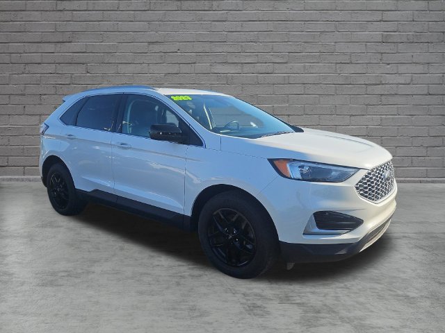Used 2023 Ford Edge SEL AWD/4WD image 16