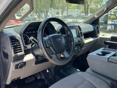 Used 2022 Ford F350 XL w/ STX Appearance Package AWD/4WD image 26