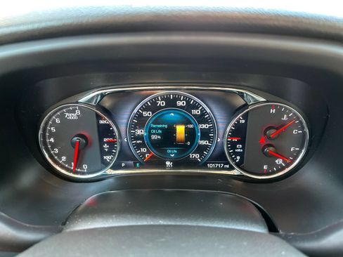 Used 2019 GMC Acadia Denali w/ Technology Package AWD/4WD image 23