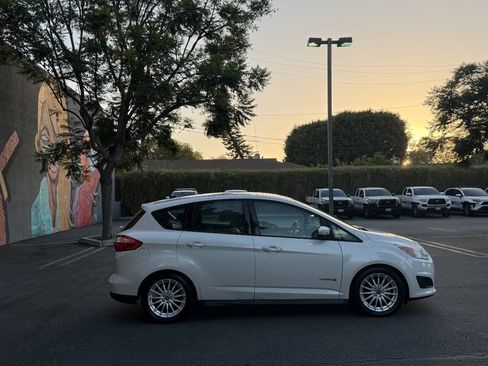 Used 2013 Ford C-MAX SE FWD image 6