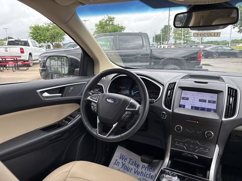 Used 2020 Ford Edge SEL w/ Convenience Package AWD/4WD image 48