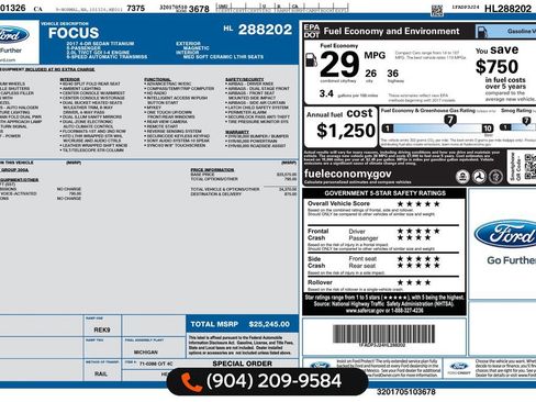 Used 2017 Ford Focus Titanium image 2