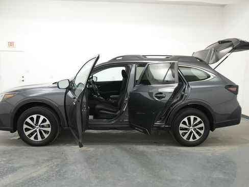 Used 2020 Subaru Outback Premium AWD/4WD image 24