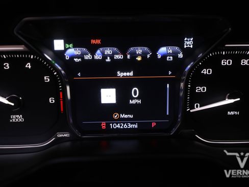 Used 2021 GMC Yukon Denali image 24