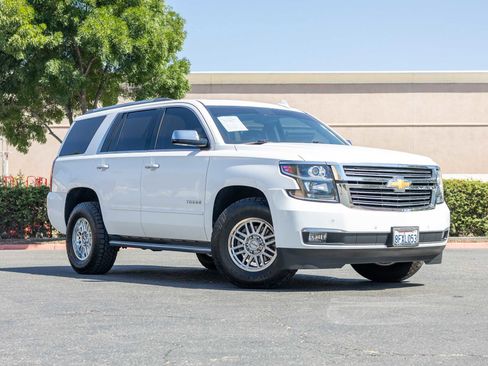 Used 2019 Chevrolet Tahoe Premier image 1