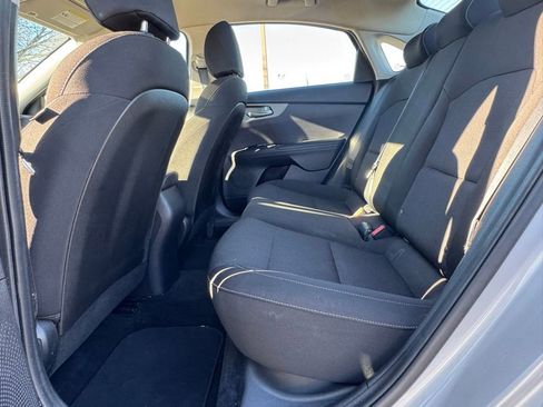 Used 2021 Kia Forte LXS image 18