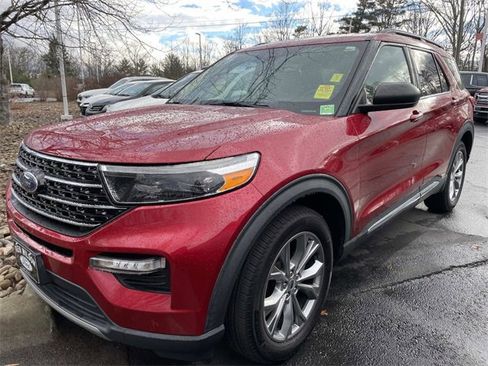 Used 2020 Ford Explorer XLT w/ Equipment Group 202A image 1