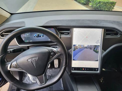 Used 2018 Tesla Model X 75D AWD/4WD image 21