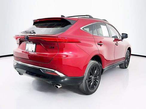 Used 2024 Toyota Venza Nightshade image 10