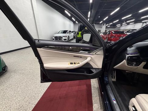 Used 2019 BMW 540i xDrive w/ M Sport Package AWD/4WD image 23