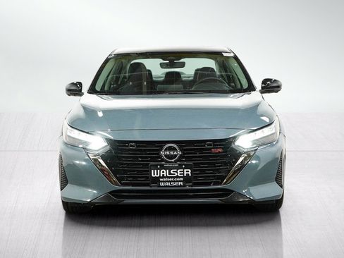 Used 2025 Nissan Sentra SR w/ SR Premium Package FWD image 8