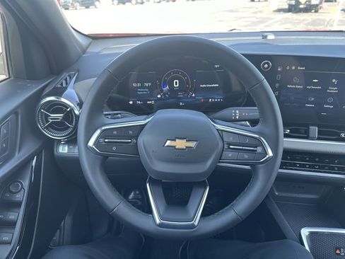 New 2026 Chevrolet Equinox LT w/ Convenience Package II image 14